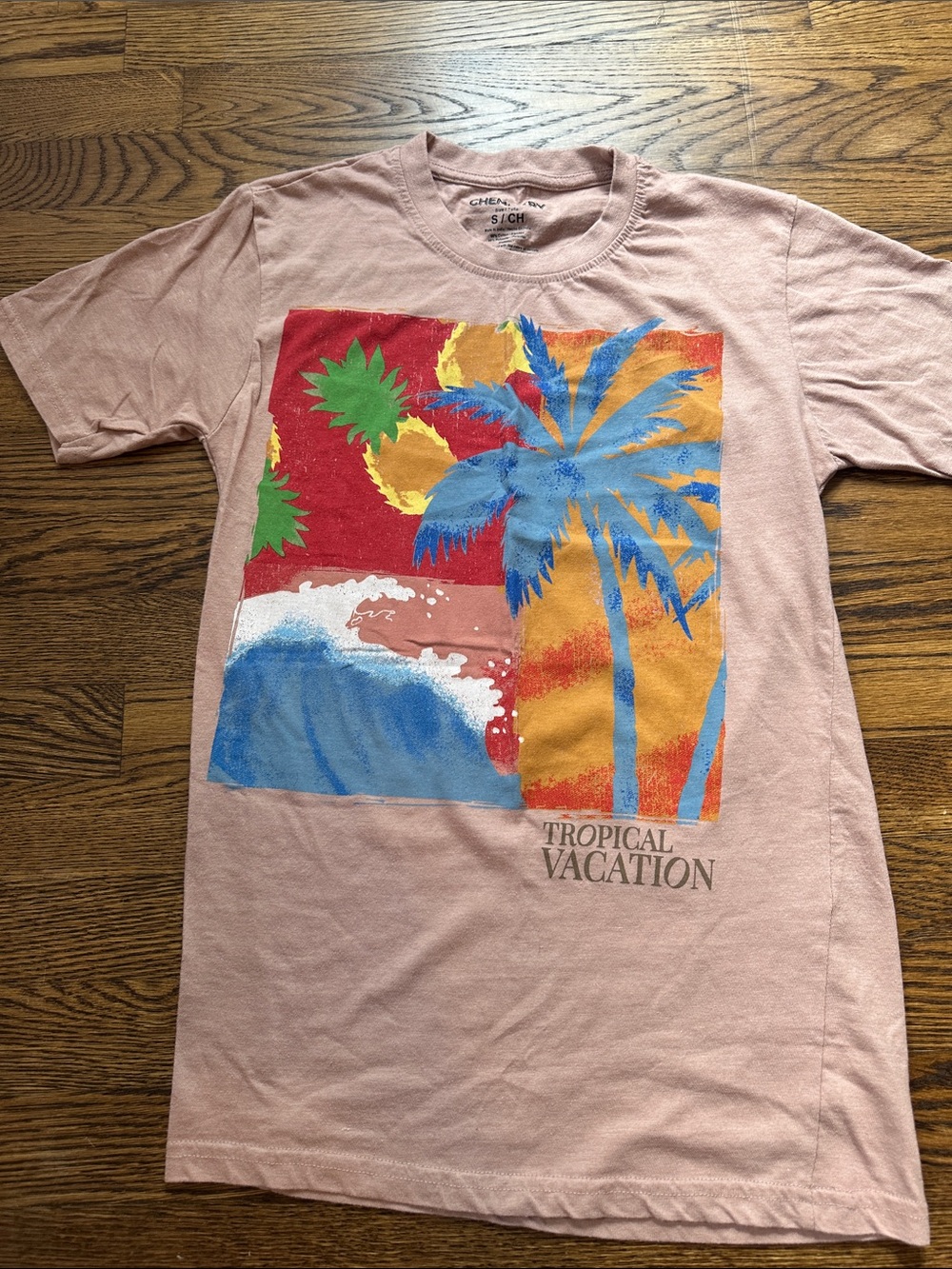 Unisex Tropical Vacation Graphic Tee - Pinkish brown
Note: never worn
